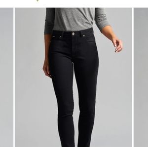 Beija-Flor Jeans Jennifer Skinny - Black